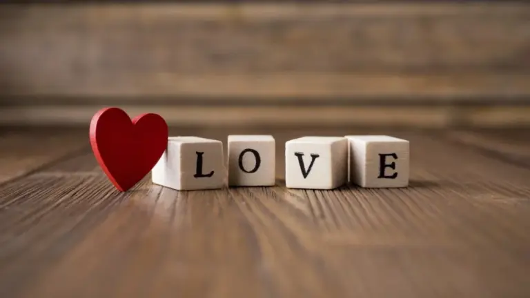50 modi romantici per dire "Ti amo" a San Valentino: dalla sorpresa del gesto alla forza delle parole