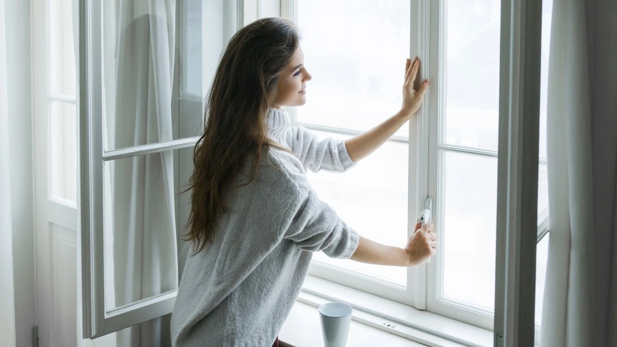 Come arieggiare d'inverno senza perdere calore: 3 trucchi che devi conoscere