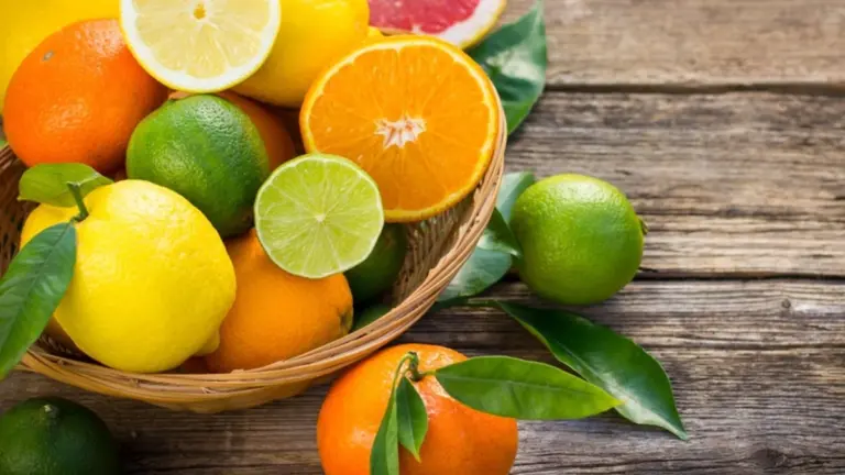 Come lavare gli agrumi per eliminare cera e microbi: la guida completa