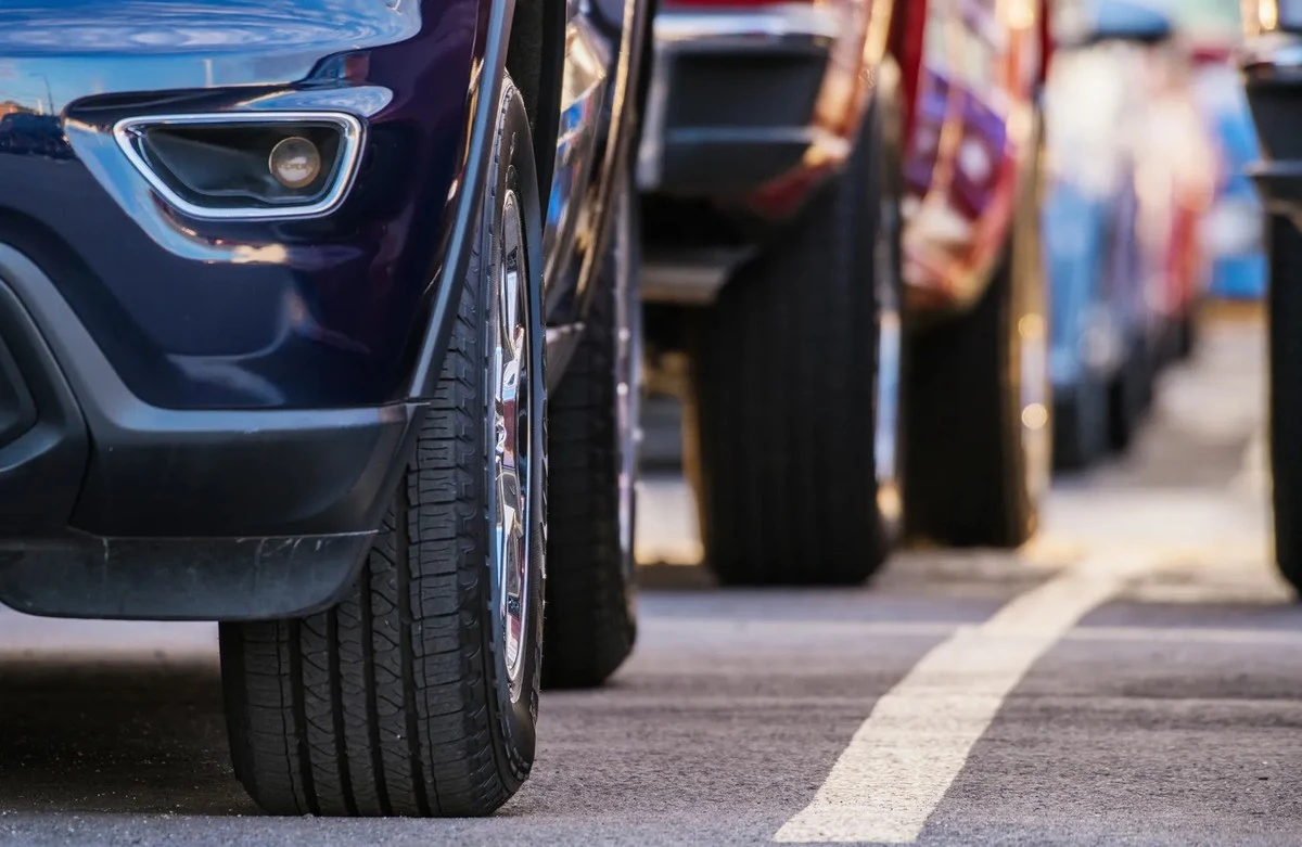 Dal 2026 nulla sarà più come prima: l'UE impone 6 sistemi obbligatori che rivoluzioneranno le auto