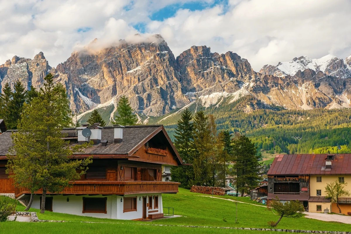 Dove si dorme sopra le nuvole: tre nazioni con una vista dalla finestra