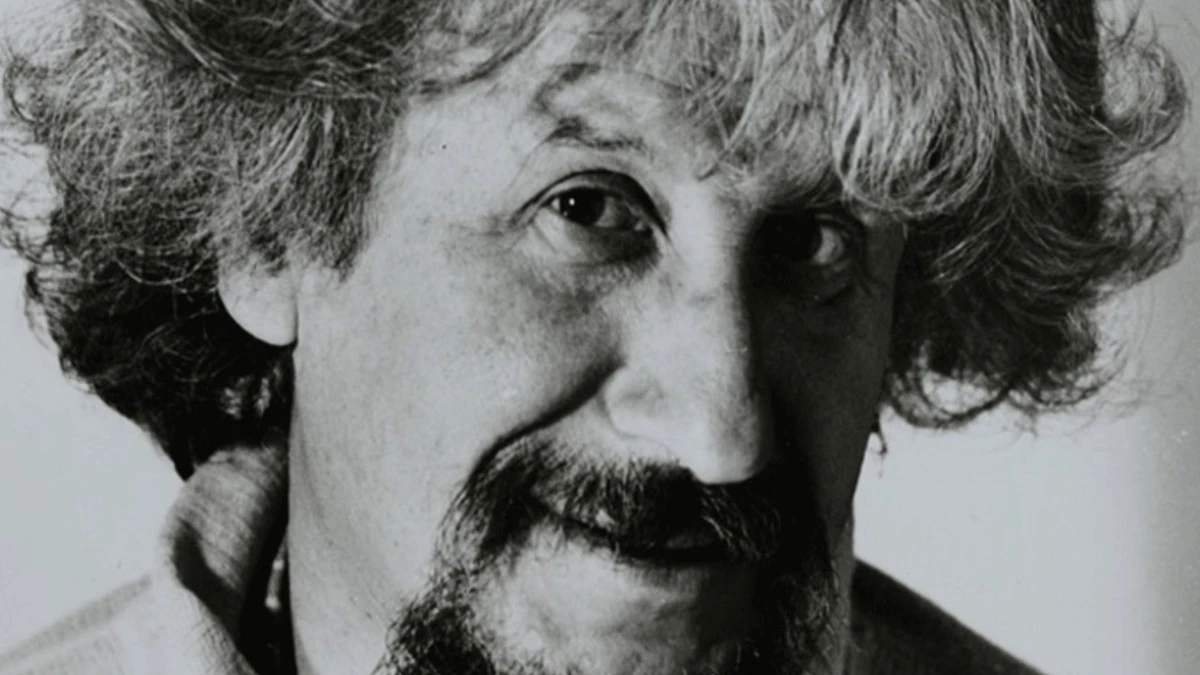 Il poeta che sognava la strada: una poesia che parla di libertà e futuro