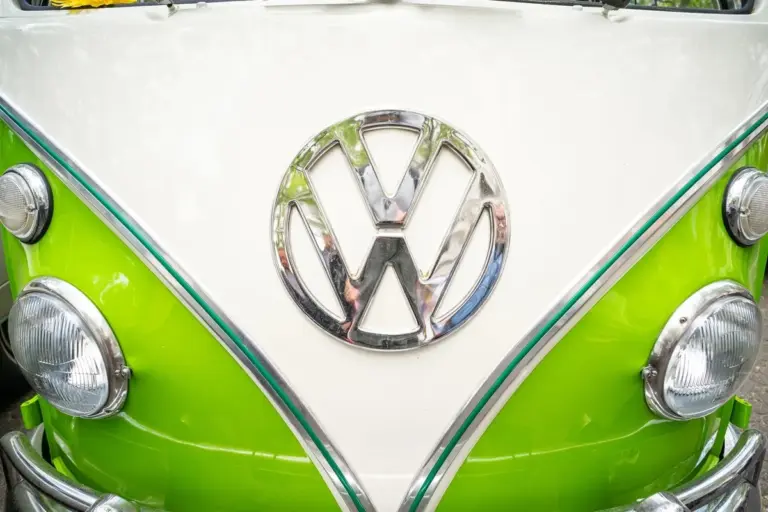 Il ritorno silenzioso del leggendario Bulli: il restomod elettrico che divide gli appassionati