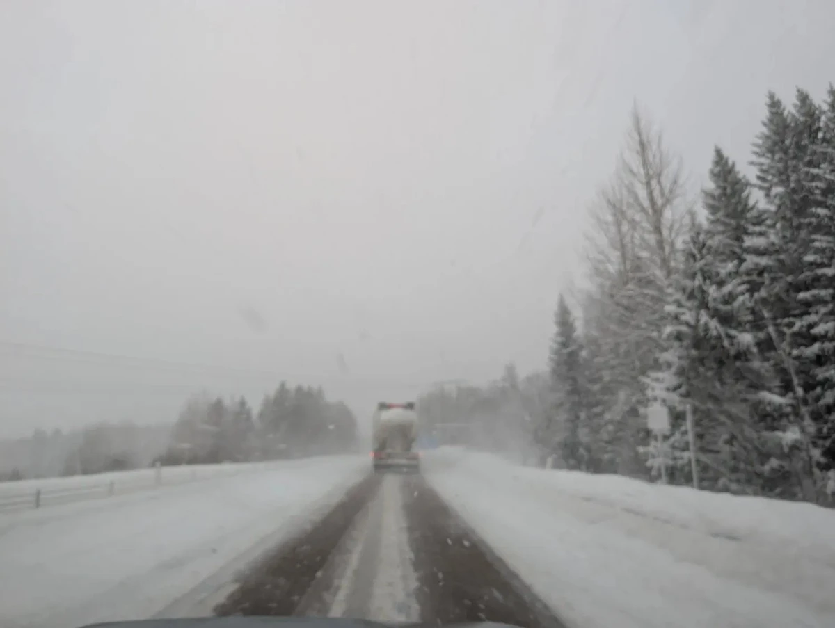Neve, pioggia e venti da uragano sulla costa occidentale degli USA: la NOAA lancia l'allarme