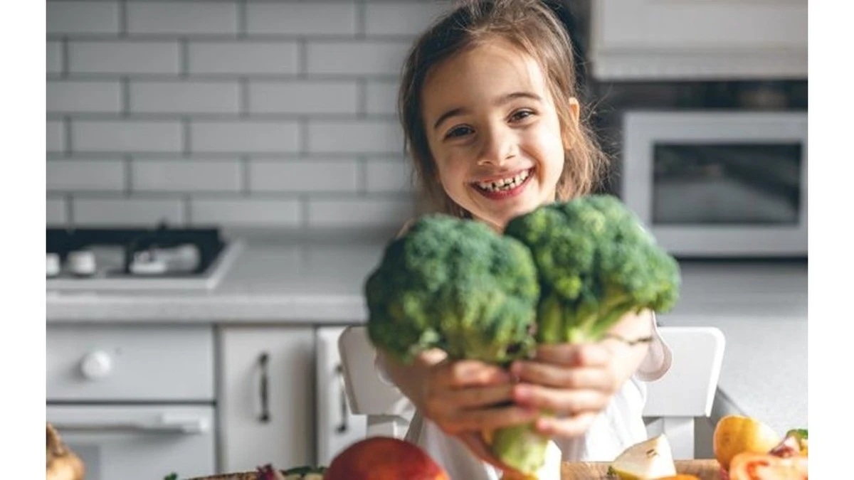 Perché i bambini odiano le verdure? Un pediatra svela il motivo (e cosa fare)