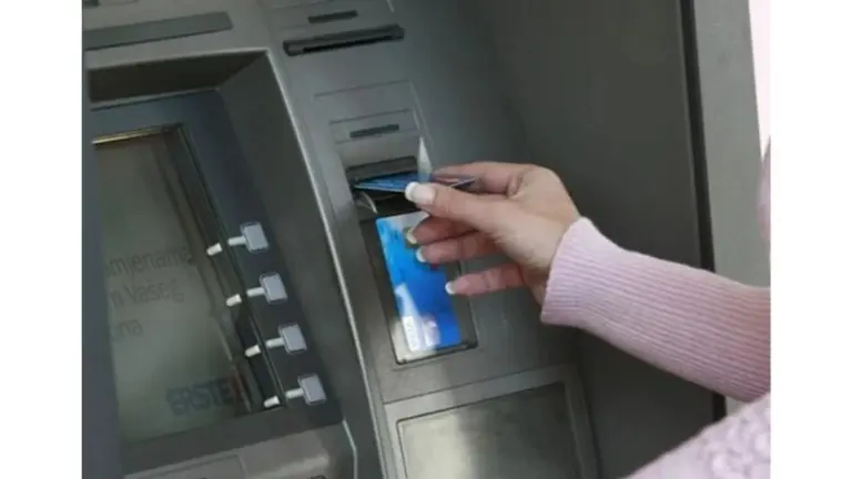 Quanto denaro tenere sul conto corrente? La risposta potrebbe sorprenderti