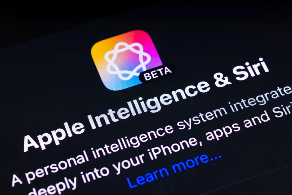 Siri con Intelligenza Artificiale: l'attesa si allunga per gli utenti iPhone, ecco perché