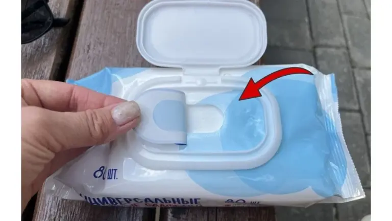 Vecchie salviettine umidificate: 3 trucchi geniali per riutilizzarle in casa