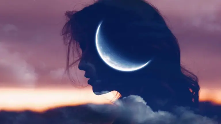 19 Marzo, la Luna Nuova nei Pesci: la Guida Essenziale per Sfruttare il Nuovo Ciclo