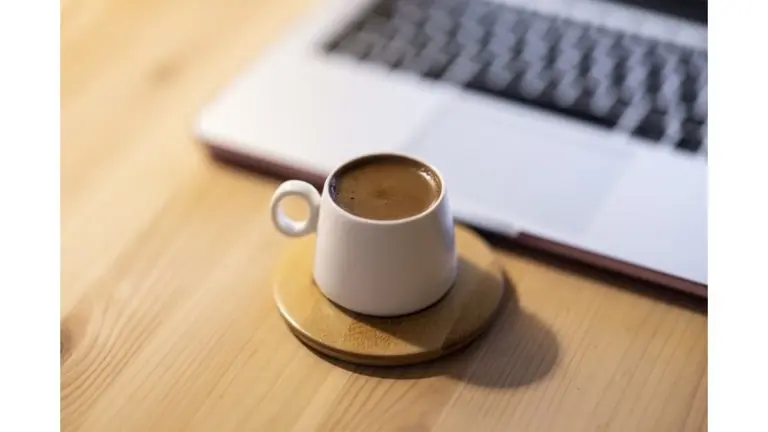 Come la mia madrina mi ha insegnato a scegliere il caffè solubile in un minuto