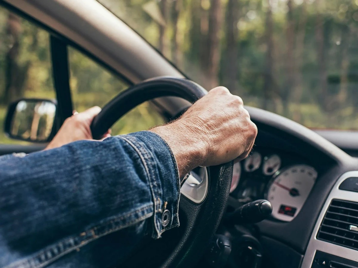 Il pericolo invisibile che si nasconde nella tua auto in primavera