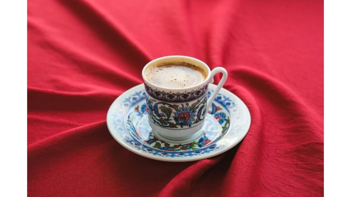 Il segreto del Re: cosa mette Re Carlo III nel caffè al posto dello zucchero