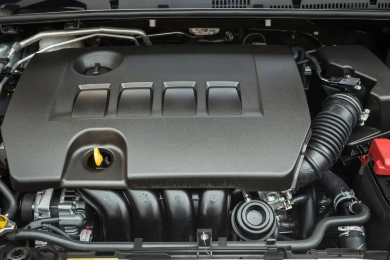 Le auto consumano più di quanto dichiarato: la clamorosa indagine che svela i veri numeri